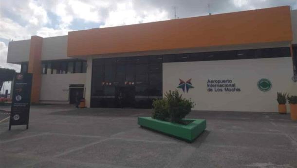 Aeropuerto, puerto y ferrocarril de Los Mochis reanudan operaciones 
