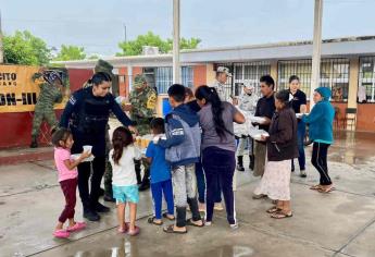 Evacuan a familias de zonas de riesgo en Elota por tormenta «Norma»