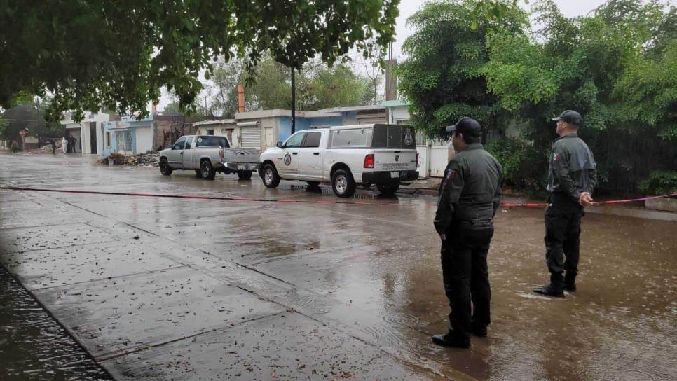 «Todo indica que fue tema de drogas», señala Gerardo Vargas sobre mujer apuñalada en Los Mochis