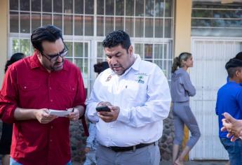 No los vamos a dejar solos; Alcalde de Culiacán recorre albergues