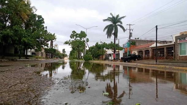 Aplaude Intercamaral trabajo para evitar inundaciones en Los Mochis
