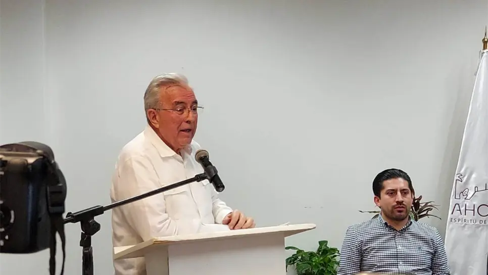 El Gobernador en su evento en Los Mochis