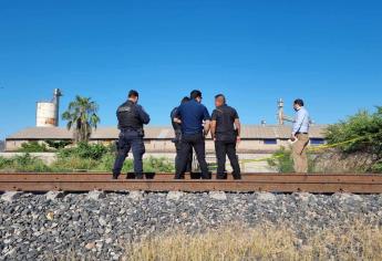 Vecinos localizan a una persona calcinada en las vías de un ferrocarril en Culiacán