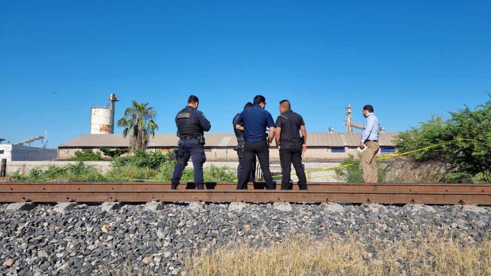 Vecinos localizan a una persona calcinada en las vías de un ferrocarril en Culiacán