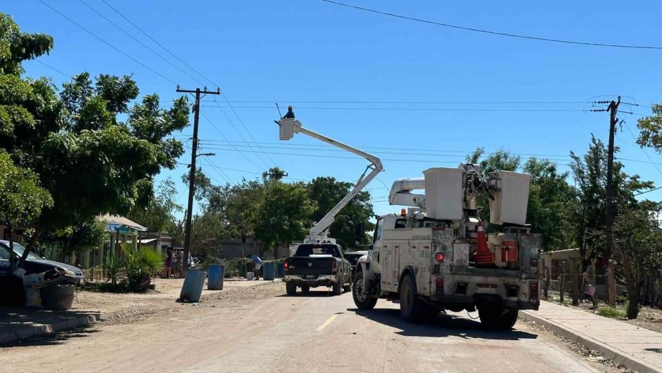 Llevan apoyos a El Colorado; sigue sin luz ni agua