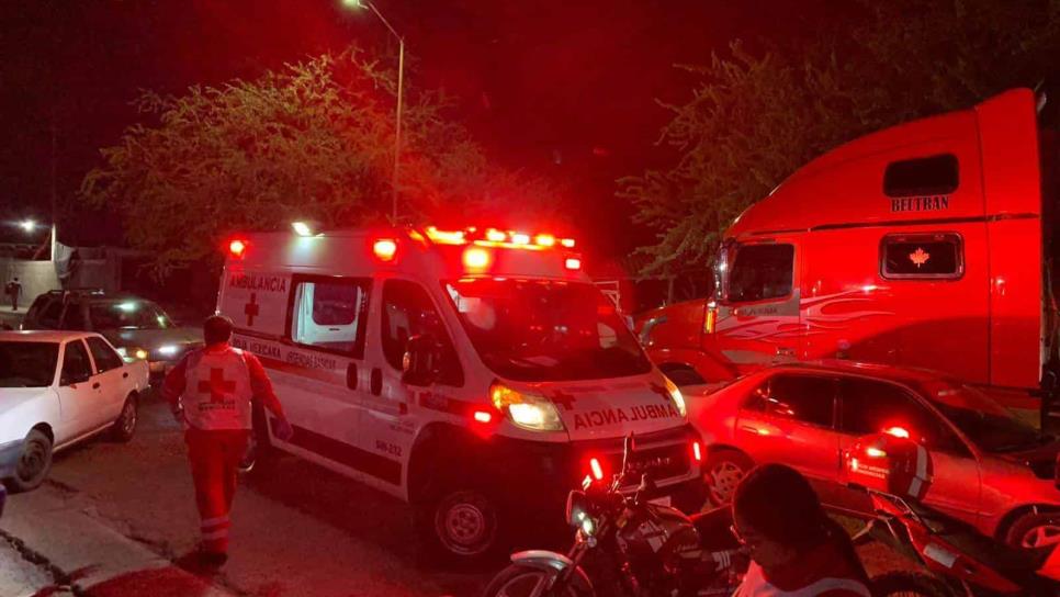 Estudiante de secundaria cae de un camión urbano en Culiacán