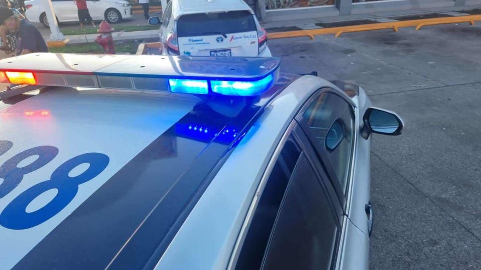 Un Corvette choca contra una Cheyenne en Culiacán