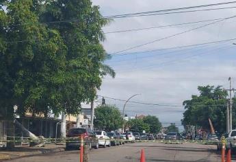 Mujer motociclista de Los Mochis: sancionarán a empresa propietaria del cable que causó accidente