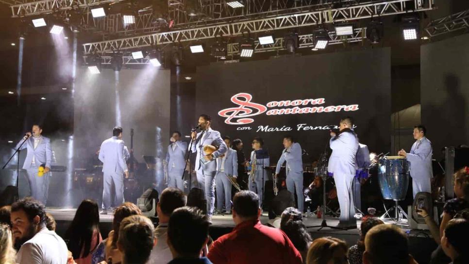 La Sonora Santanera pone a bailar a los «Culichis», en la clausura del Festival Cultural Sinaloa 2023