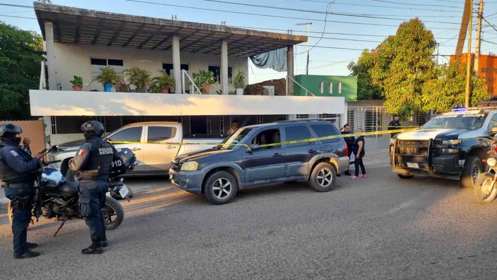 Agreden a balazos a una joven en la colonia Emiliano Zapata en Culiacán Agreden a balazos a una joven en la colonia Emiliano Zapata en Culiacán