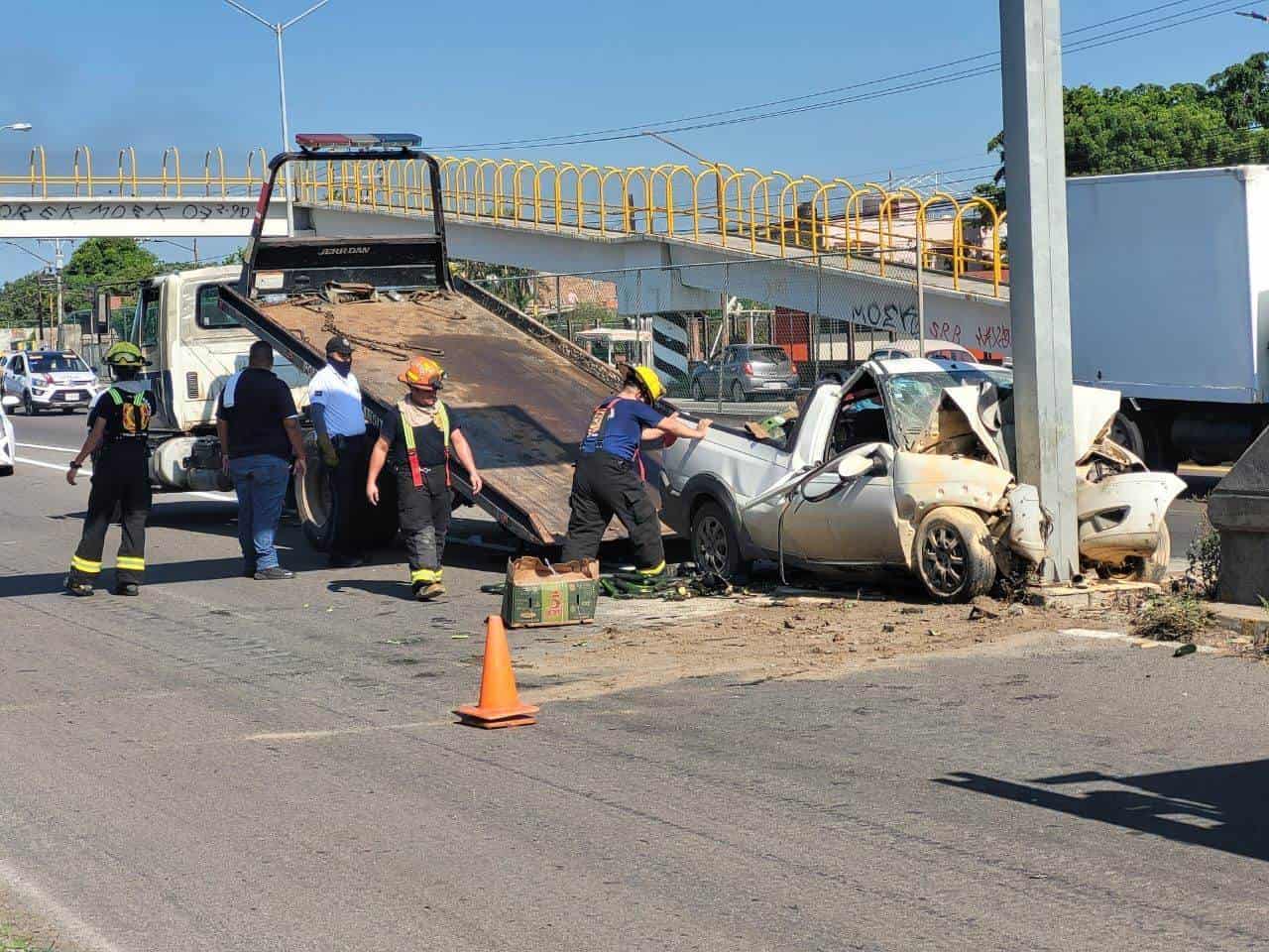 Así quedó la camioneta.