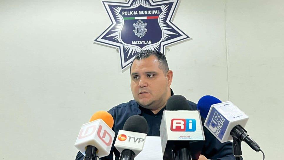 Investigan a Policías de Mazatlán por usar capuchas en detención en Villa Unión 