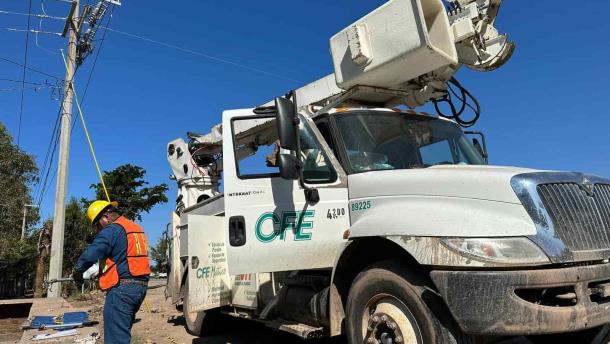 Llevan 9 días sin luz casi 100 familias del ejido Olas Altas, Ahome
