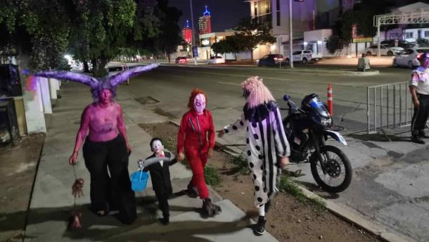 Cierran sector Tres Ríos en Culiacán por Halloween
