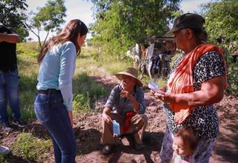 Entrega DIF Bienestar apoyos económicos a familias del sur de Culiacán que resultaron afectadas por la tormenta Norma