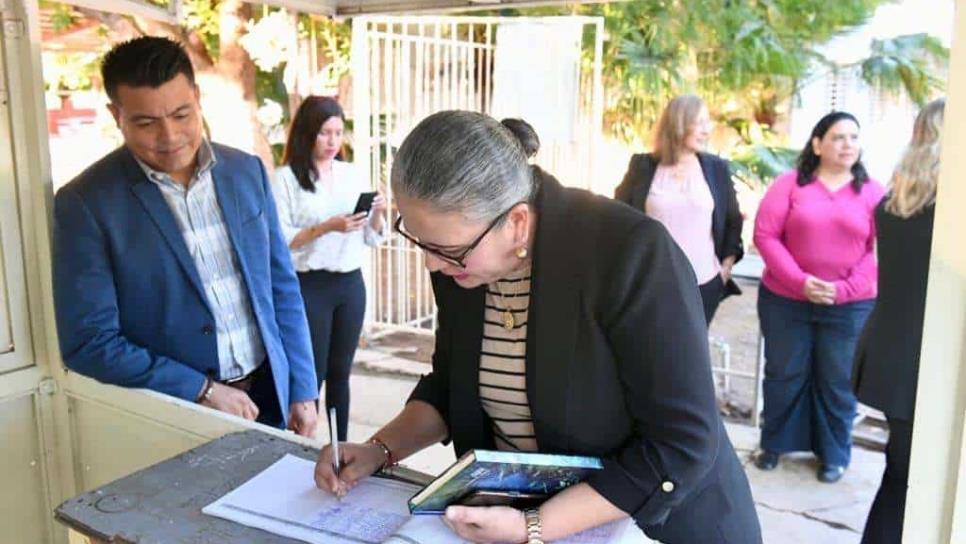 Graciela Domínguez se registra por una diputación federal con Morena