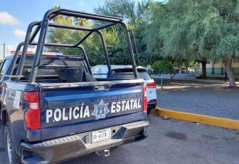 Jóvenes terminan en el hospital tras pelearse a navajazos en Juan José Ríos