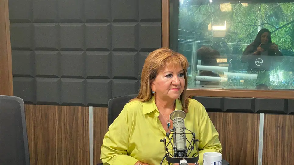 Tere Guerra en el estudio de Luz Noticias. FOTO: Luz Noticias