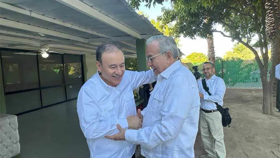 Los gobernadores de Sonora y Sinaloa en el encuentro.