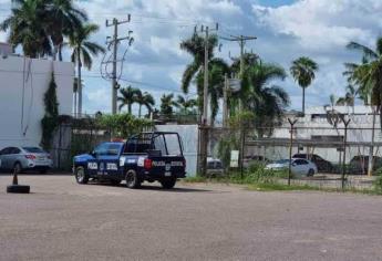 Hombre se quema la mitad del cuerpo al intentar robar cableado en Culiacán