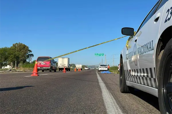 Hombre de la tercera edad muere al ser embestido mientras viajaba en su motocicleta Hombre de la tercera edad muere al ser embestido mientras viajaba en su motocicleta