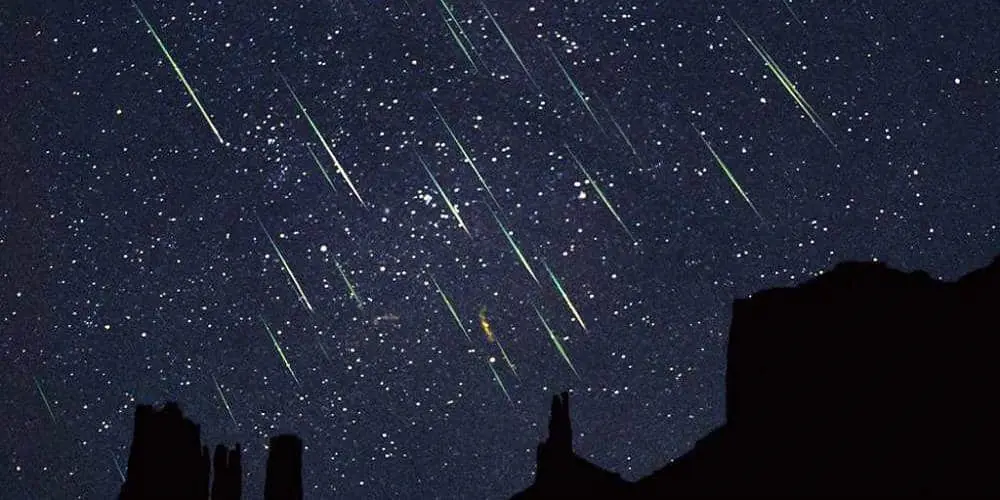 Impresionante lluvia de Táuridas 2023 que iluminará el cielo nocturno, conoce la fecha.