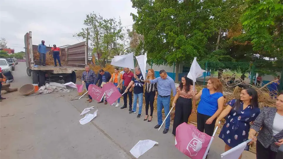 ¿Hay árboles caídos en tu escuela? El Ayuntamiento de Ahome pasará a retirarlos.