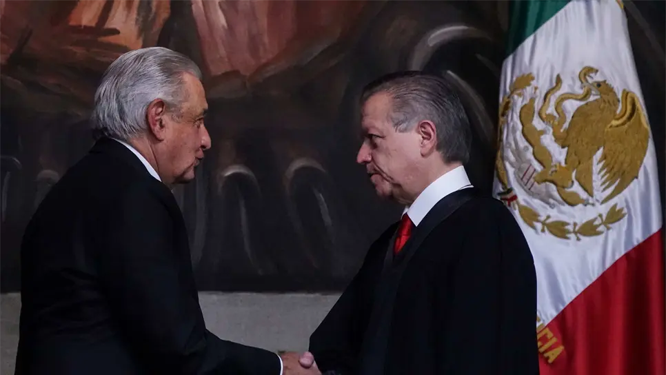 MLO acepta la renuncia de Arturo Zaldívar a la SCJN: «que le vaya bien».
