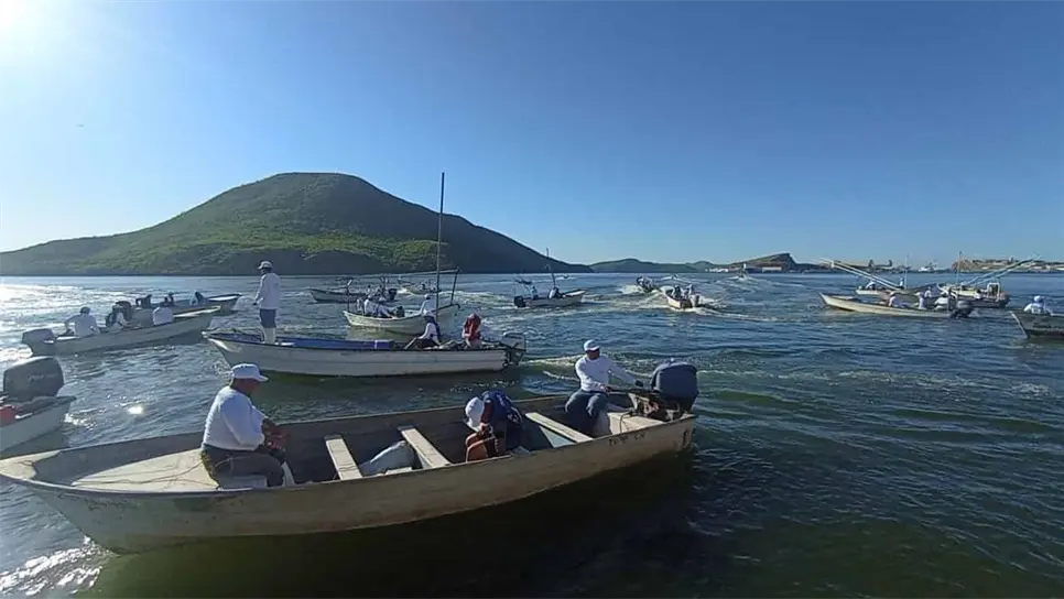 Inicia torneo de «Pesca de Plástico Bahía Limpia 2023». | FOTO: Esthela García.