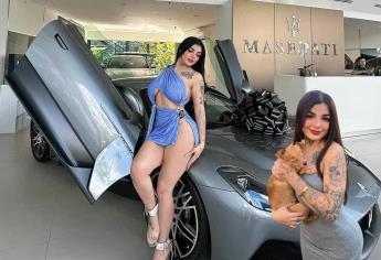 Karely Ruiz presume su nuevo auto de lujo con valor de más de 3 mdp