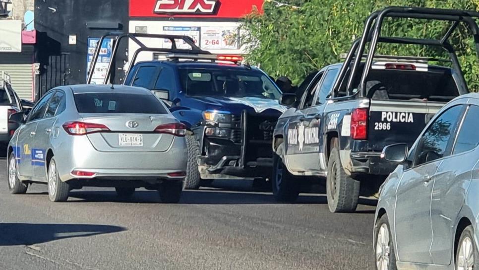 Robo en tienda de Culiacán con pistola en mano - Se llevan 4 mil en efectivo y cigarros