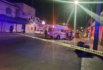 Asesinan a navajazos a un hombre en el Mercadito de La Juárez, en Culiacán