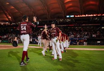 Tomateros pega primero a Yaquis en serie de media semana