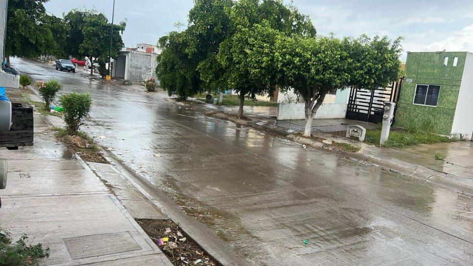 Intensa lluvia con granizo «azota» en el municipio de Mazatlán