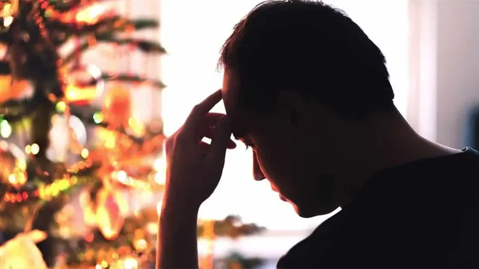 ¿Triste en Navidad? Depresión invernal que es y recomendaciones para evitarla