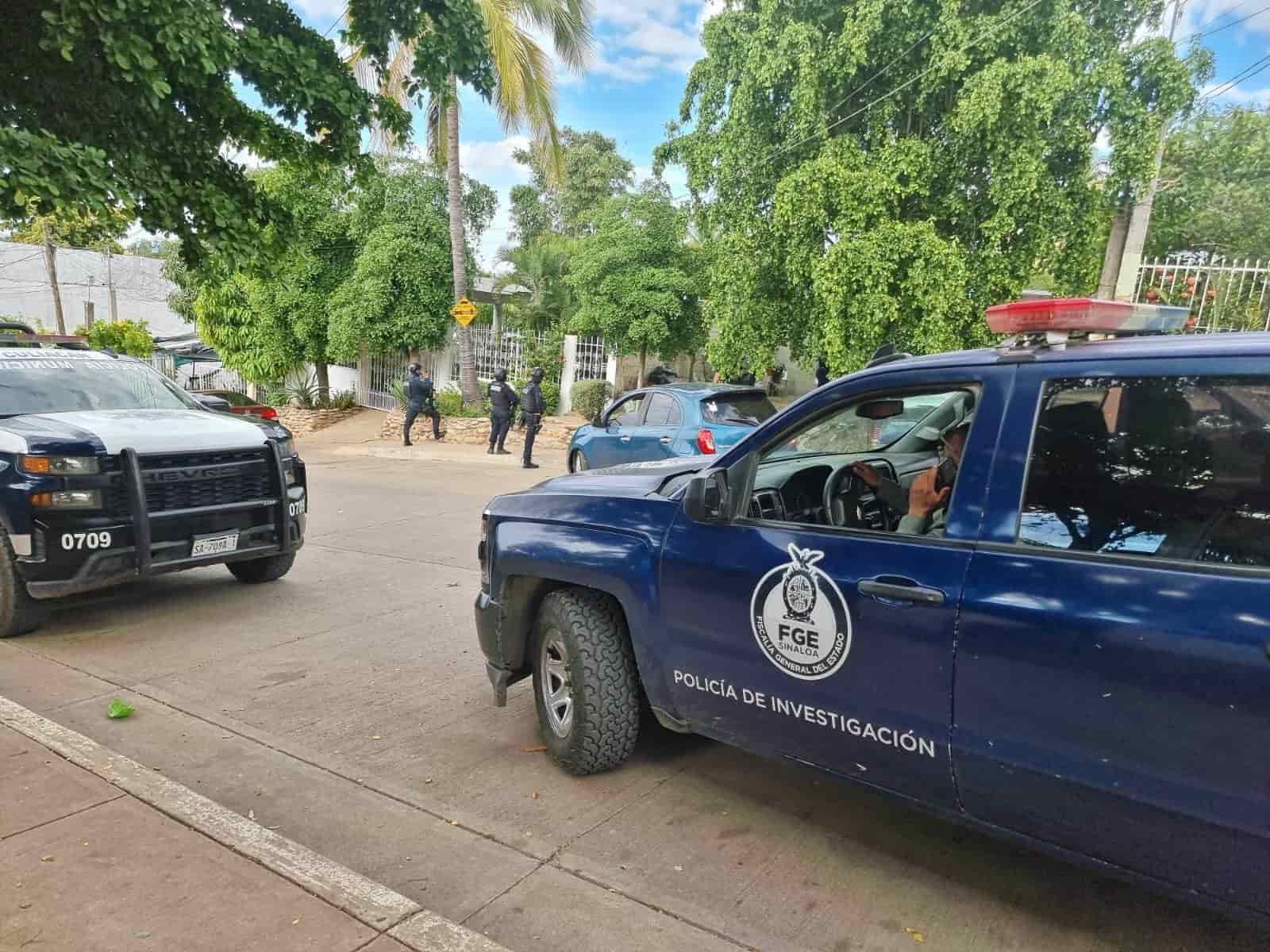 Sujetos armados privan de la libertad a un hombre en la colonia Independencia en Culiacán 