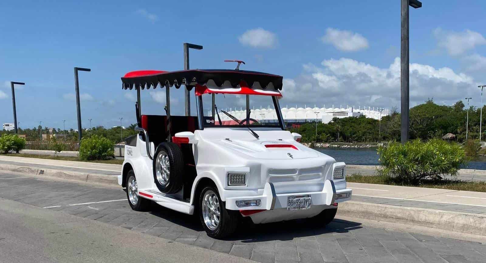 La pulmonía, icónico transporte en Mazatlán.