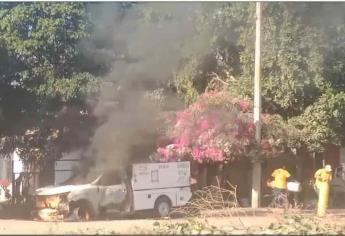 Camioneta cargada con tanques de gas se prende en llamas en El Fuerte