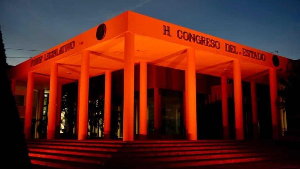 Congreso del Estado se ilumina de naranja en contra de la violencia de género 