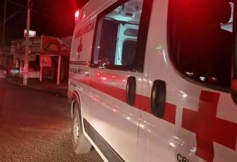 Motociclista termina debajo de un carro en accidente en la zona sur de Culiacán