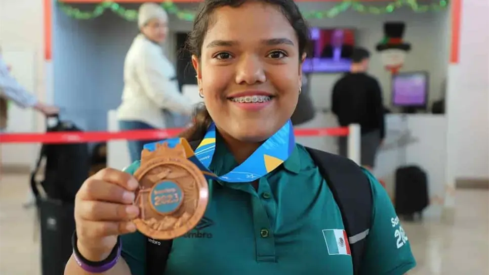 Arriban a Culiacán paratletas que asistieron a Parapanamericanos 2023