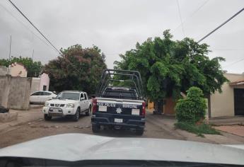 Despojan otra camioneta en Culiacán; hombres armados bajan al conductor