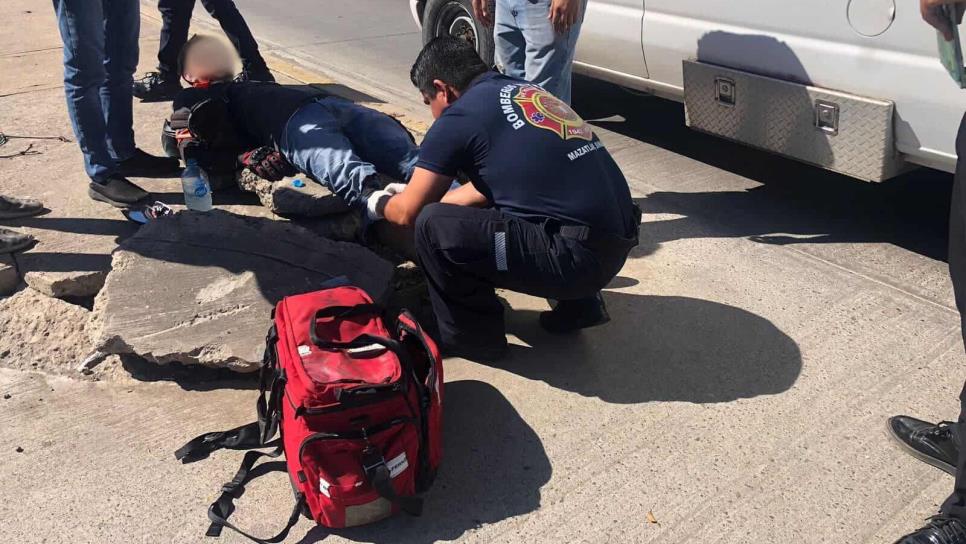 Motociclista es arrollado por camión repartidor en Mazatlán