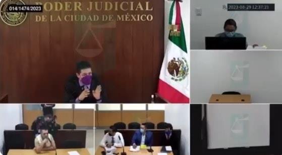 Acusado agrede a juez en plena audiencia por violencia intrafamiliar