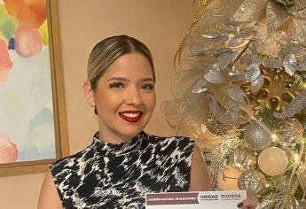 Estrella Palacios levanta la mano y se registra por la Alcaldía de Mazatlán para el 2024 por Morena