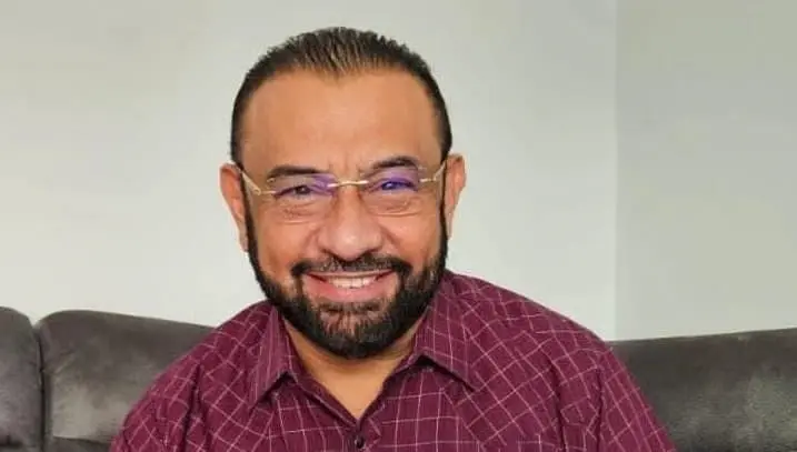 Se dijo confiado en que saldrá favorecido en las encuestas ya que cuenta con un historia de trabajo que lo avala y respalda.