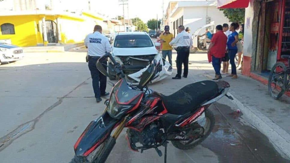 Motociclista resulta lesionado tras ignorar el alto vial en Mazatlán 