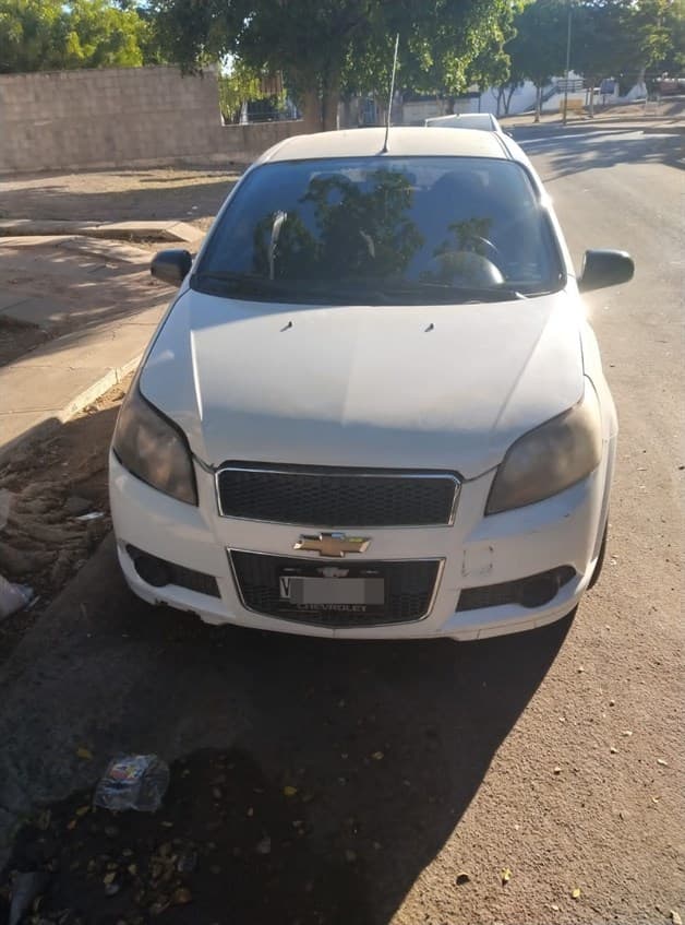 Policías de Investigación recuperan camioneta Silverado y un Aveo robados  en Culiacán | Luz Noticias