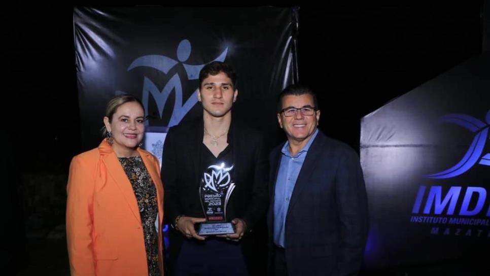 Marco Verde y Rosa María Guerrero ganan Premio Municipal del Deporte en Mazatlán 