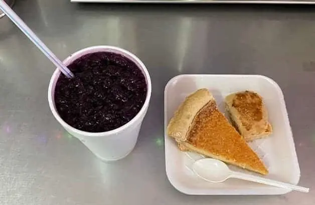 La uvola es la mejor compañera de los pays y empanadas en el Oasis.